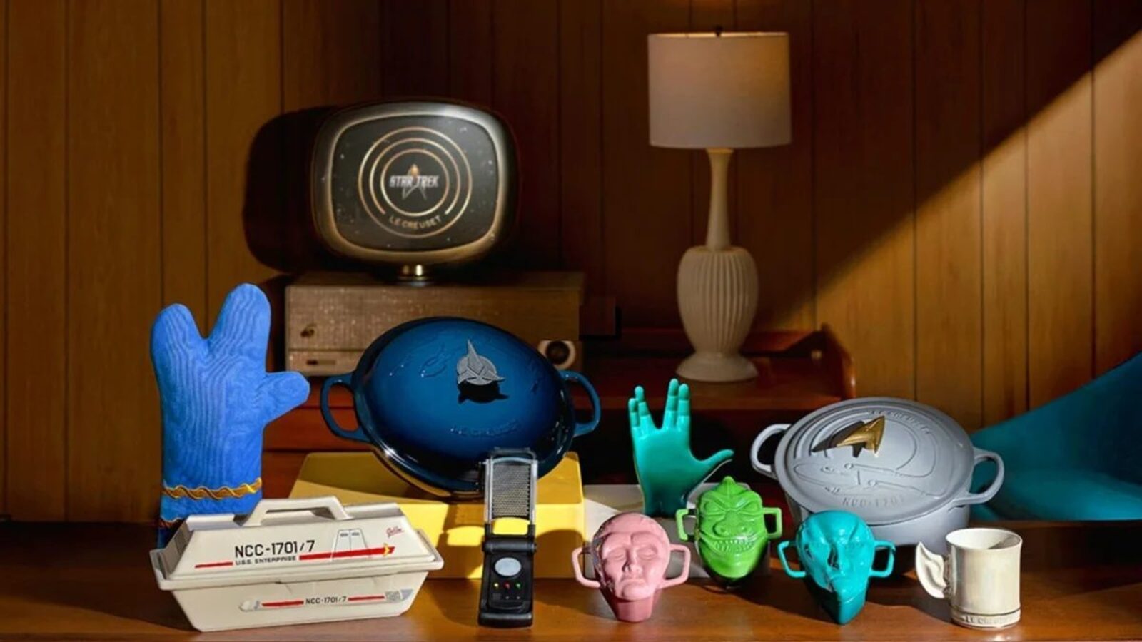 Deluxe 'Star Trek' cookware for the enterprising chef is here