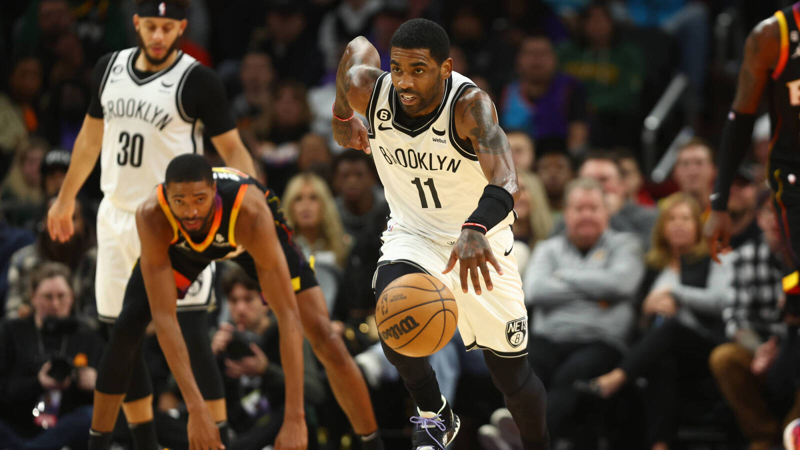 Suns made surprising offer for Kyrie Irving - Vimarsana News