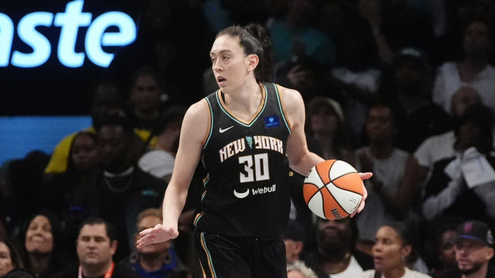 Breanna Stewart helps Liberty take Game 1 over Aces Yardbarker