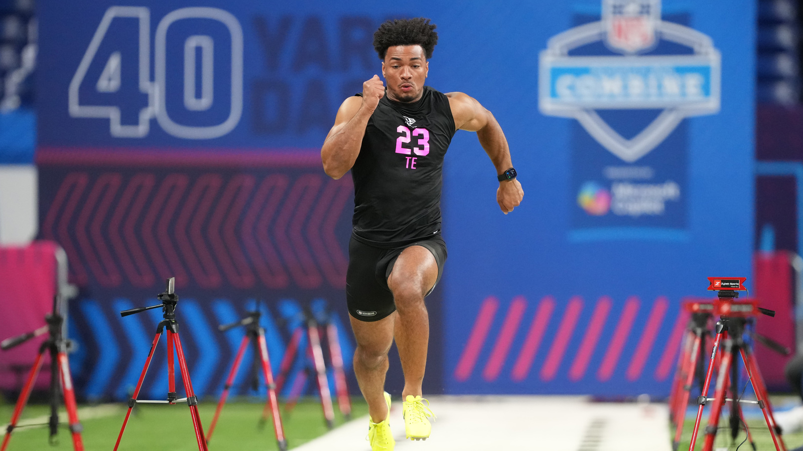 Kenyon Sadiq Drafted No. 16 Overall By New York Jets In 2026 NFL Draft ...