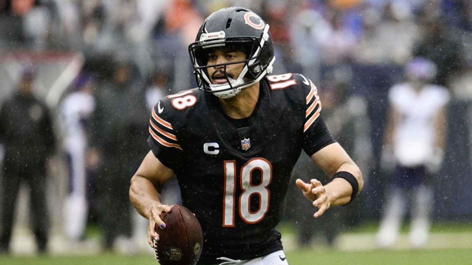 https://www.yardbarker.com/media/1/2/12ab2f694a1a24a10776a1267e4956e83d8dd441/thumb_16x9/29875209.jpg