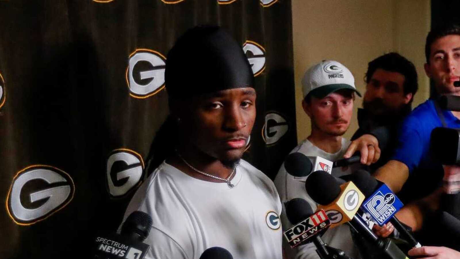 https://www.yardbarker.com/media/1/2/12ad49c8a1ee6b86a87dec3c489ad0838ab8f34f/thumb_16x9/jordan-loves-new-weapon-shares-honest-observation.jpg?v=1