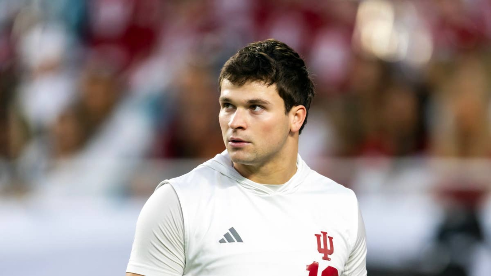 Fernando Mendoza's Brother Expected to Replace Award-Winning QB ...