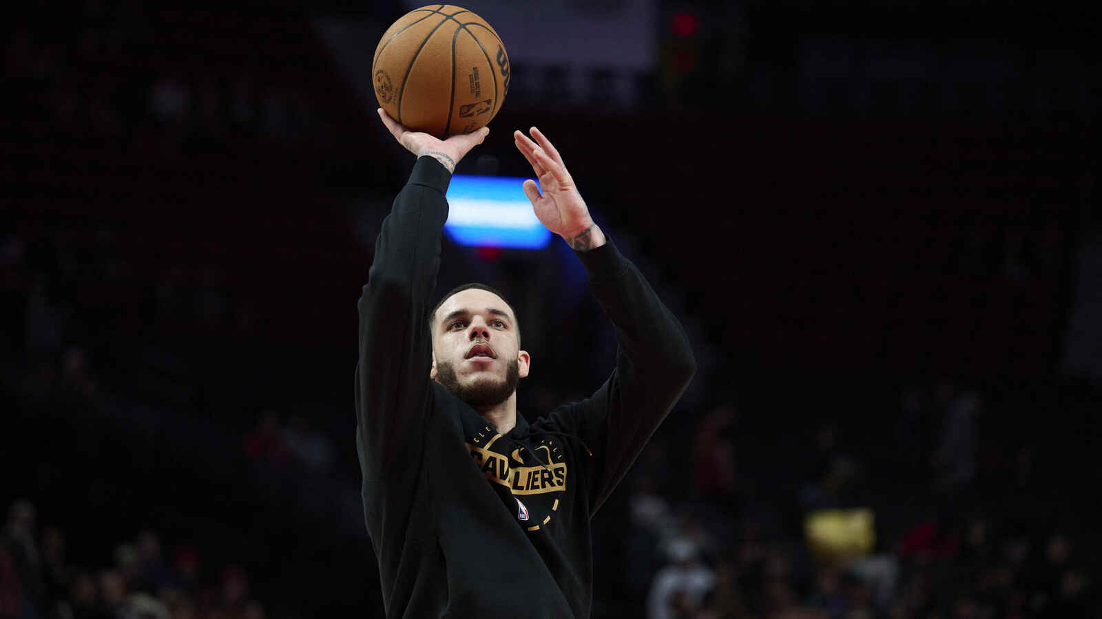 Lonzo Ball says he hasn’t retired, is waiting for NBA call