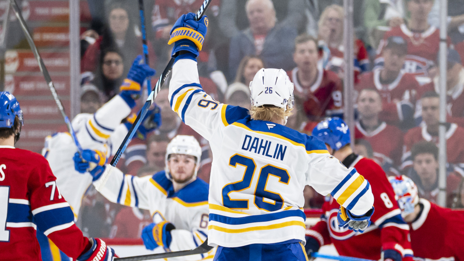 https://www.yardbarker.com/media/1/3/1371ea49fac5b801d7ad730c7789701788160a9f/thumb_16x9/d-man-4-assist-playoff-games-quiz.jpg?v=2