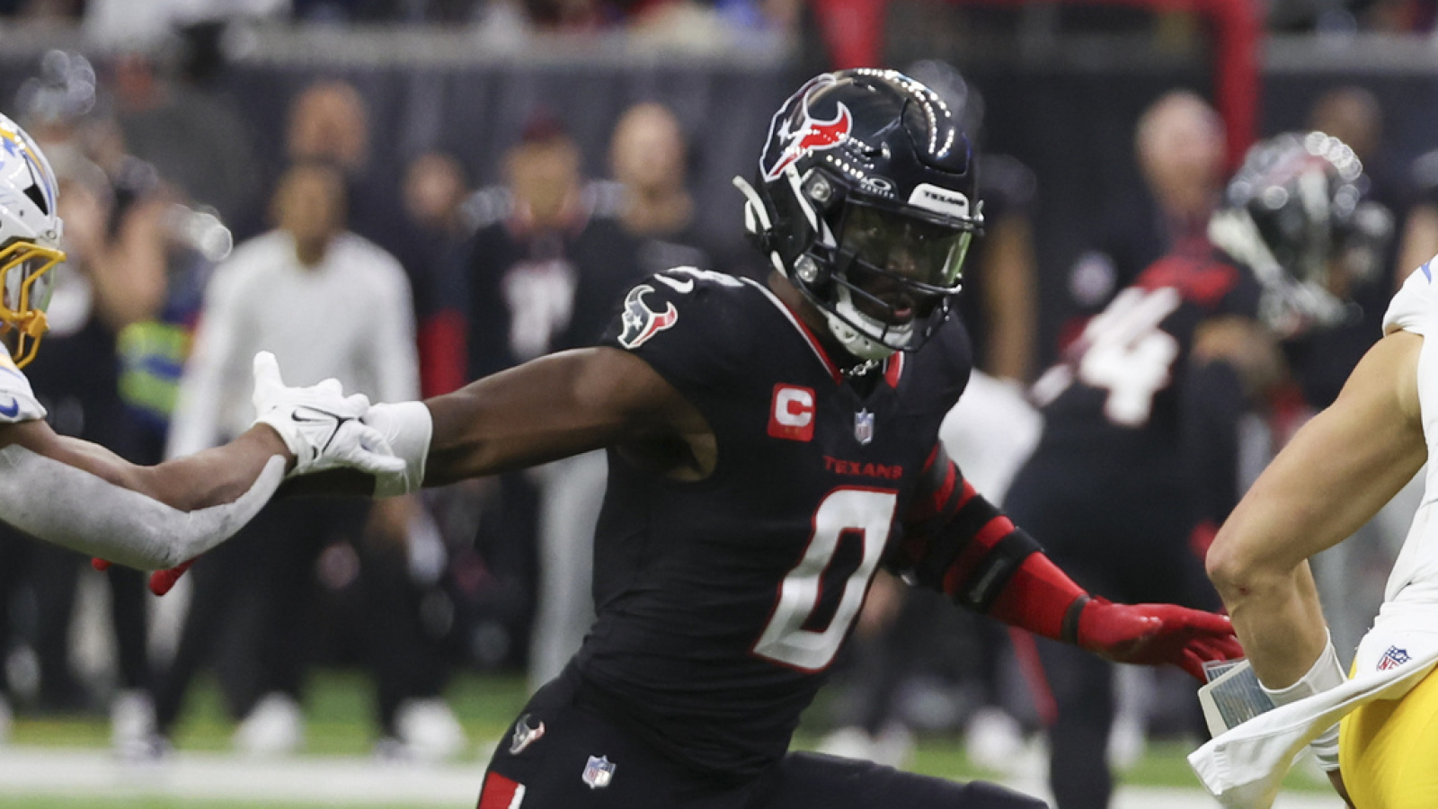 Texans Linebacker Azeez Al-Shaair Appears To Punch Opposing Player ...