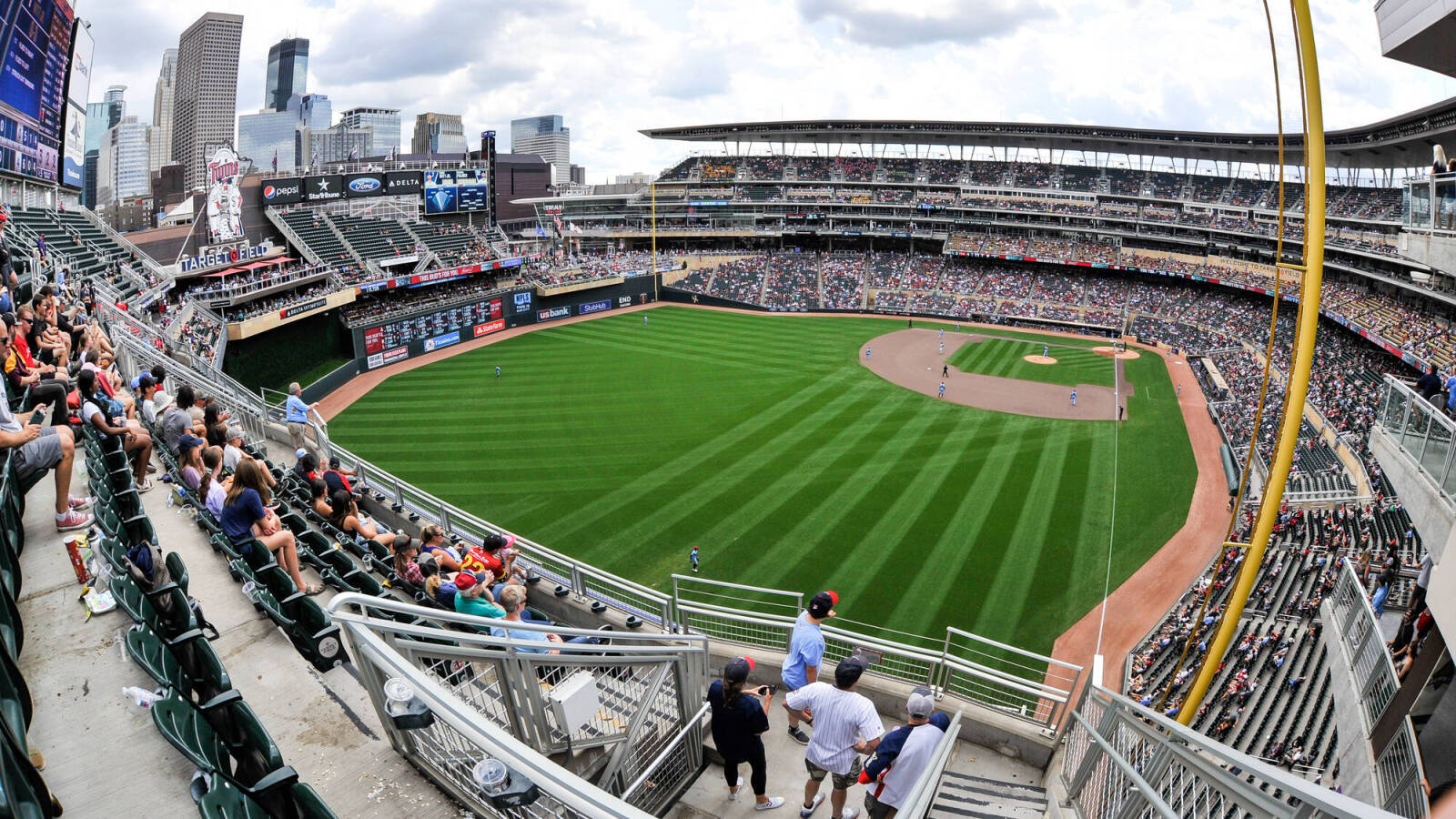 Twins to retain Derek Falvey as President of Baseball Operations |  Yardbarker