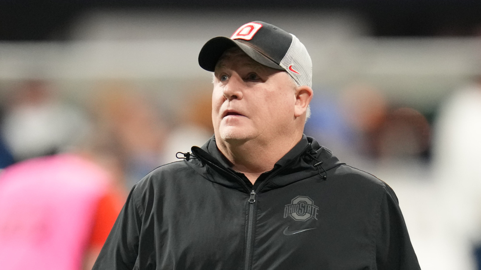 https://www.yardbarker.com/media/1/3/13ca3fdf7d7ee3fcb750870c69e70c5d5fb4cf66/thumb_16x9/raiders-oc-kelly-trying-big-change-jeanty.jpg?v=1