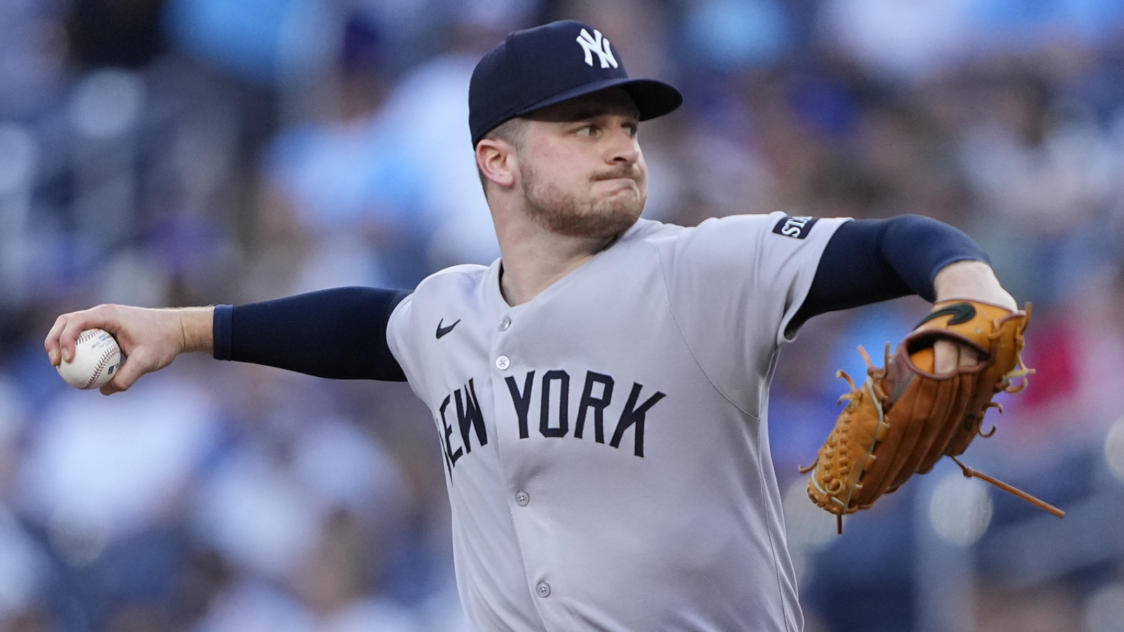 https://www.yardbarker.com/media/1/4/1422c4b6fb242edfe9c5ad2cc03608f74fa2e38b/thumb_16x9/yankees-concerning-injury-update-on-sp-clarke.jpg?v=1