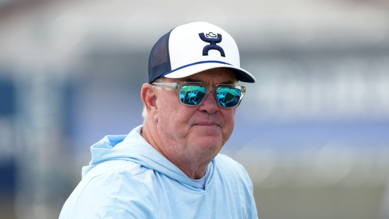 https://www.yardbarker.com/media/1/4/144c0c3abac69ffd5682085b4e6b4c2c85af3e89/thumb_16x9/stephen-jones-responds-dak-prescott-comments.jpg?v=1