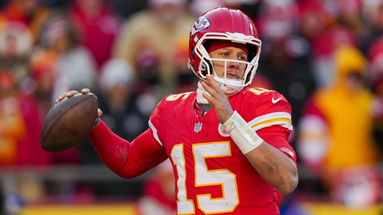 The Clock Starts Now: Chiefs QB Patrick Mahomes Targets 2026 Return ...