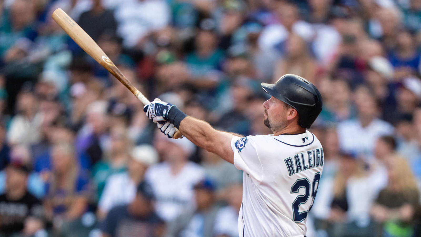 Cal Raleigh Achieves Milestone Despite Struggles in 2026 Season