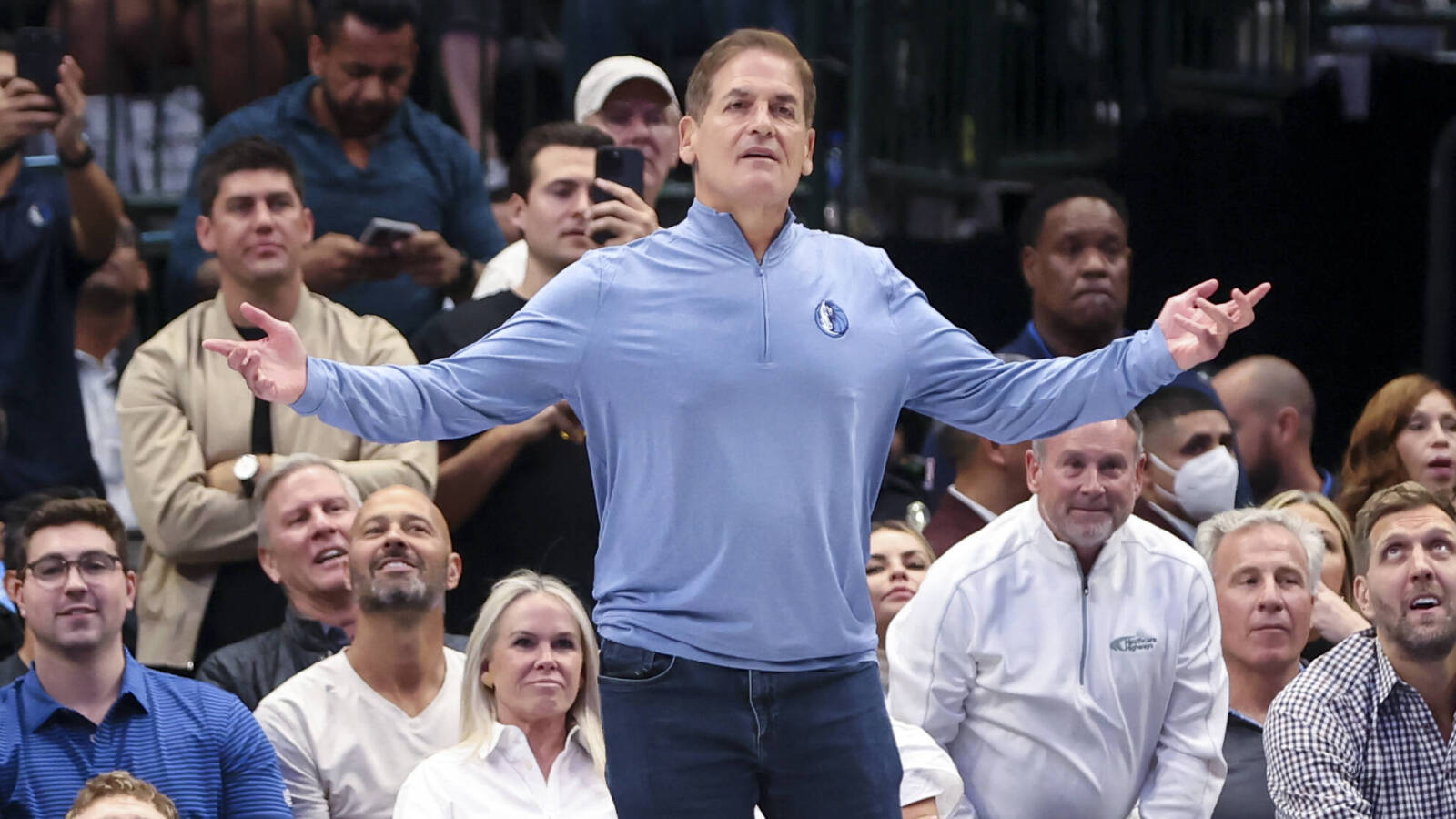 Mavericks owner blasts refs, files protest for loss to Warriors - Vimarsana News