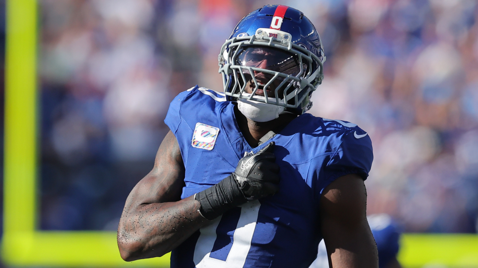https://www.yardbarker.com/media/1/6/1640db7d9c871f23805582e0a3581cf41e902450/thumb_16x9/giants-dl-suggests-teammate-nfls-best-pass-rusher.jpg?v=1