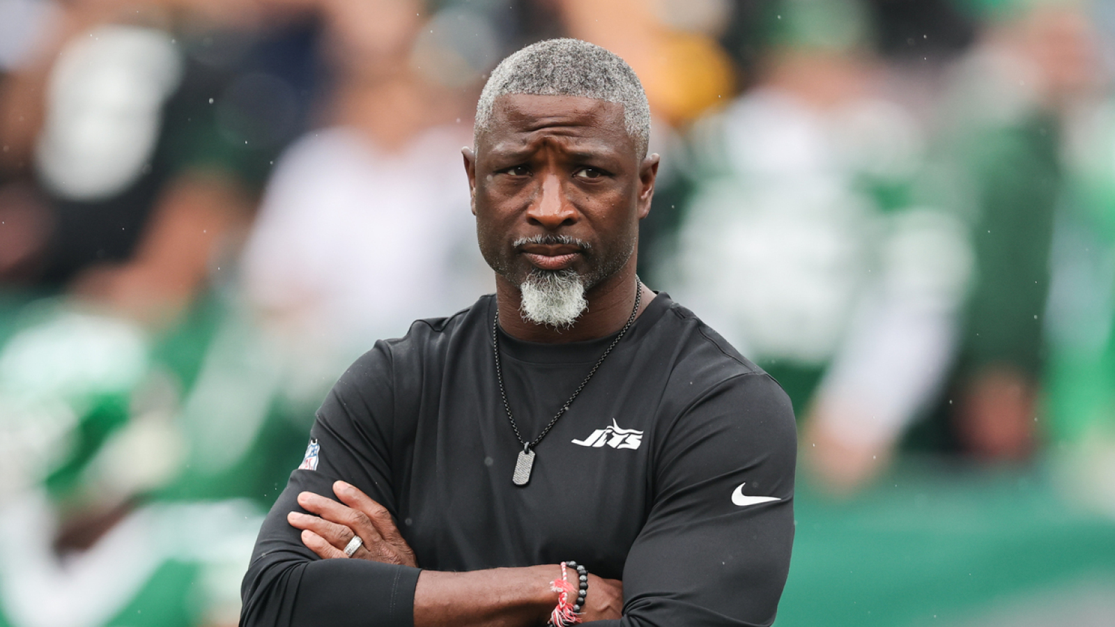 https://www.yardbarker.com/media/1/6/16a142c2a613e92cefa167e29f64f7046dfd2f9b/thumb_16x9/insider-would-surprised-jets-qb-decision.jpg?v=1