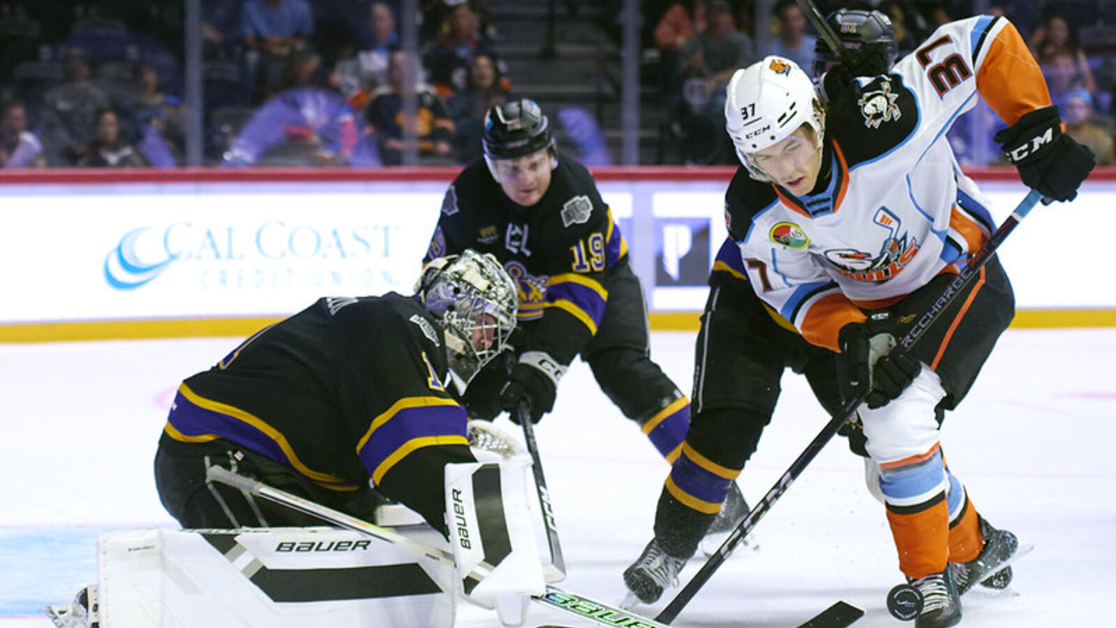 The Ontario Reign Ride a Three-goal Second Period to a Victory Over the San Diego Gulls