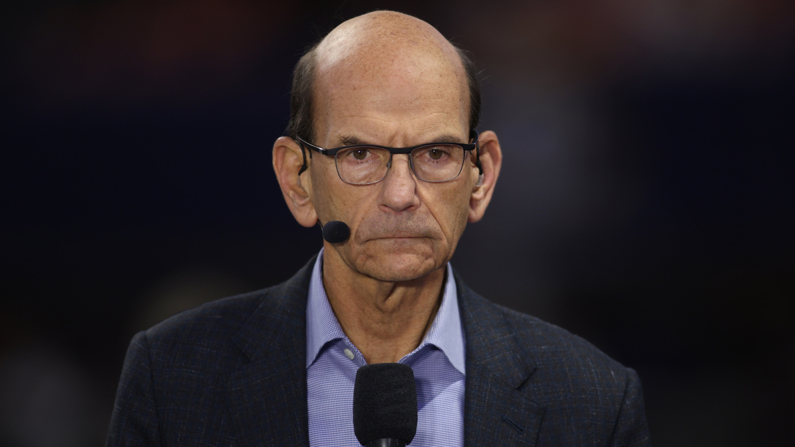 https://www.yardbarker.com/media/1/6/16d9f0ecc9967ce385c673b5208907c8ce3d7272/thumb_16x9/finebaum-says-lsu-team-beat-sec-begs-saban-un.jpg?v=1