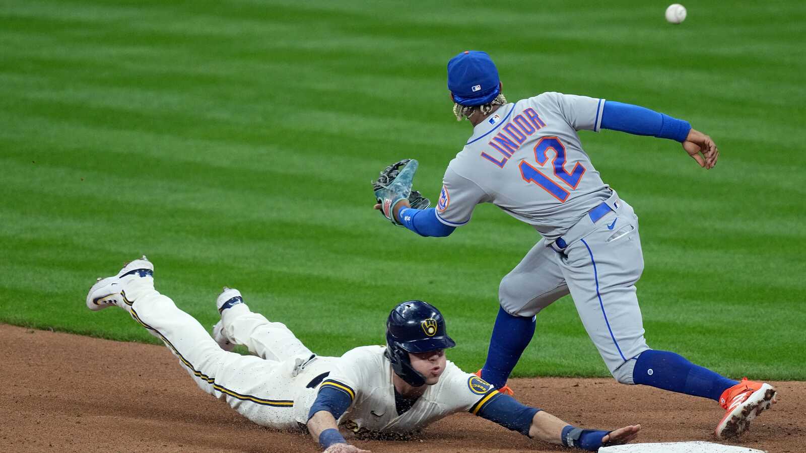 How to watch the MLB playoffs Yardbarker