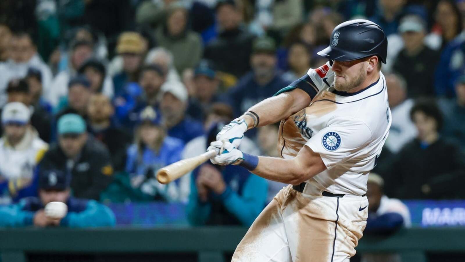 Mariners place OF Luke Raley (oblique) on injured list | Yardbarker