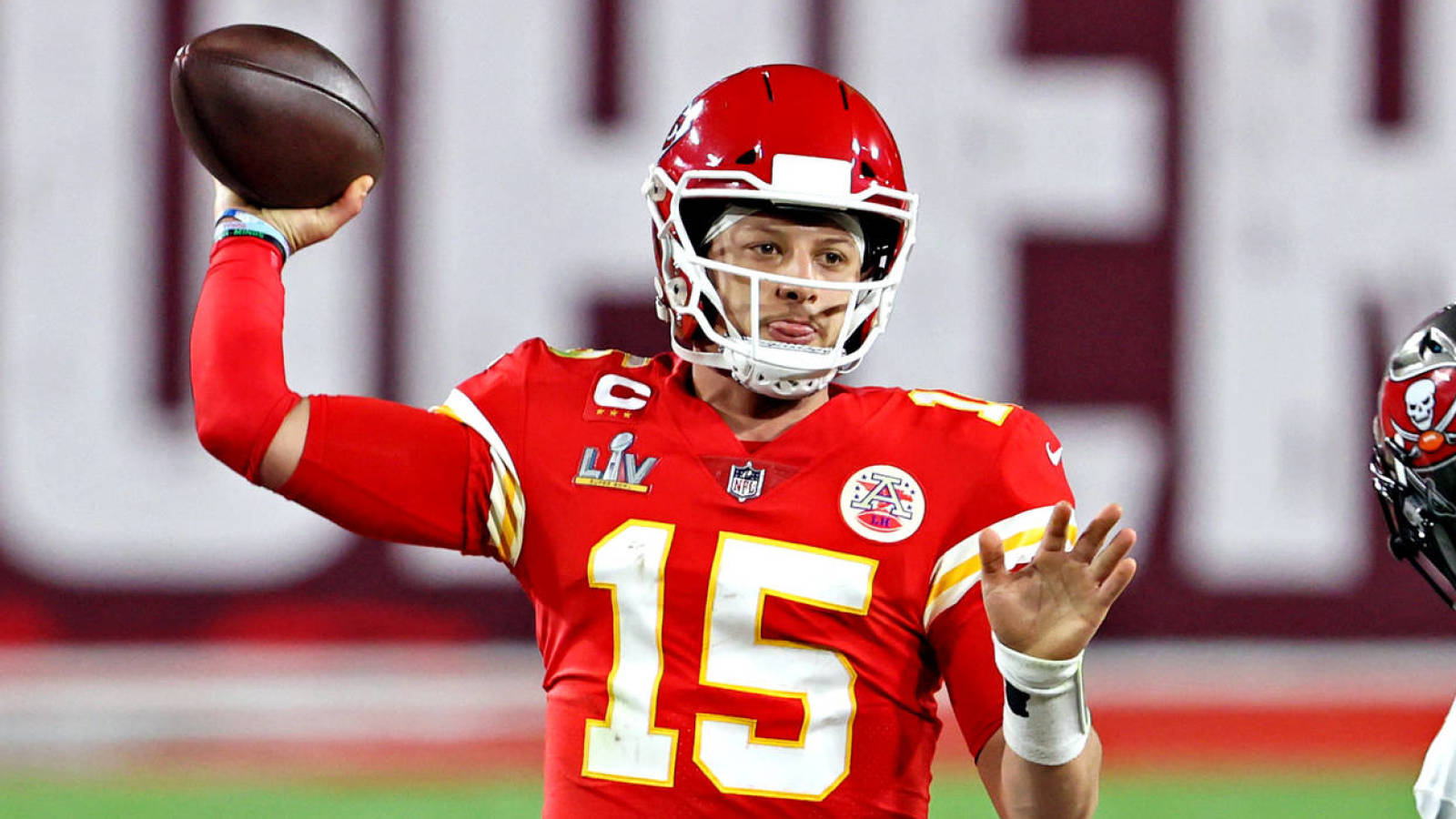 Chiefs' Patrick Mahomes ditches walking boot in Augusta | Yardbarker