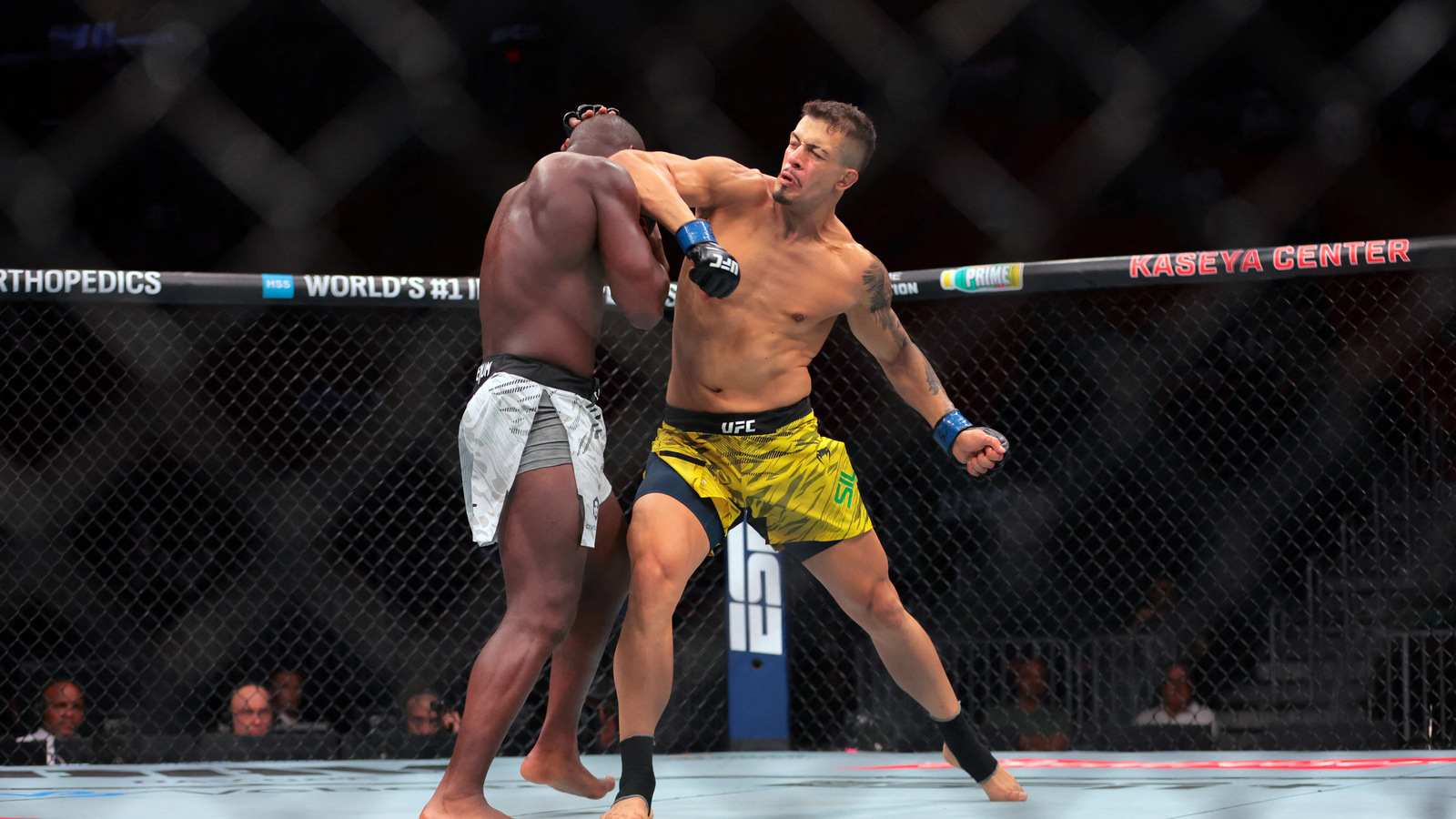 Tresean Gore Triumphs at UFC 330 Despite Losing Teeth