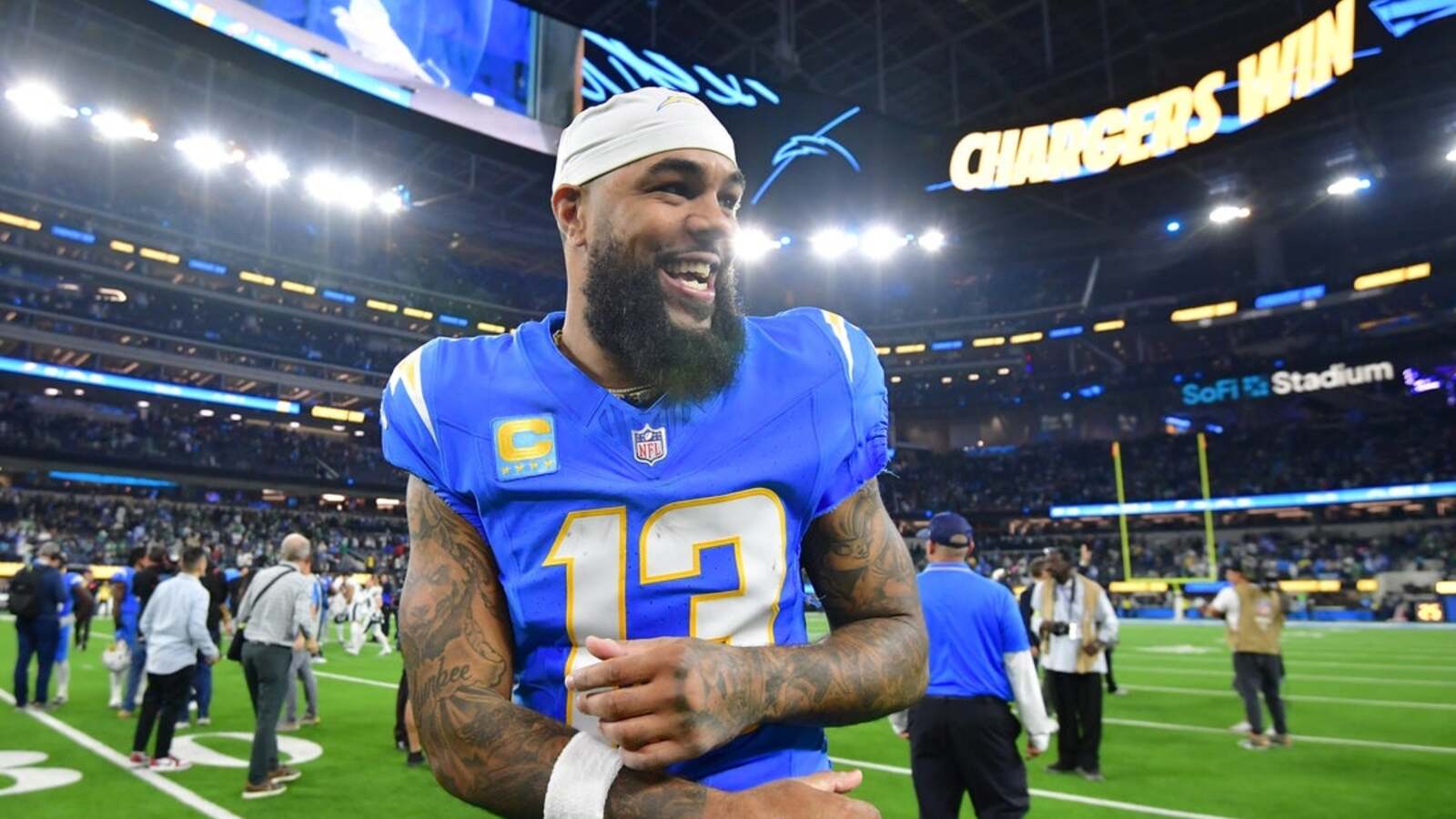 Colts Sign Keenan Allen to Strengthen Receiving Corps