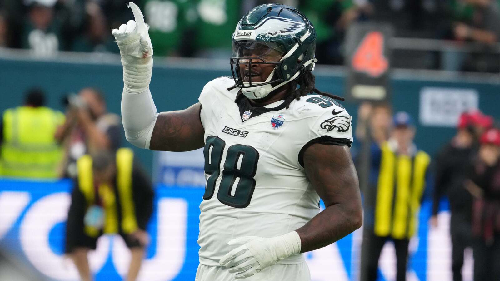 Jalen Carter Addresses Eagles' Expectations, Sparks Controversy