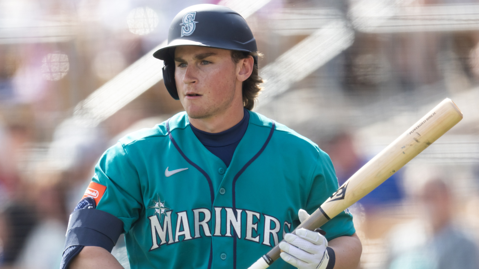 https://www.yardbarker.com/media/1/7/17d76dfaee8758a2fdbdeab6fd557135b51dfc1b/thumb_16x9/mariners-promote-top-prospect-colt-emerson.jpg?v=2
