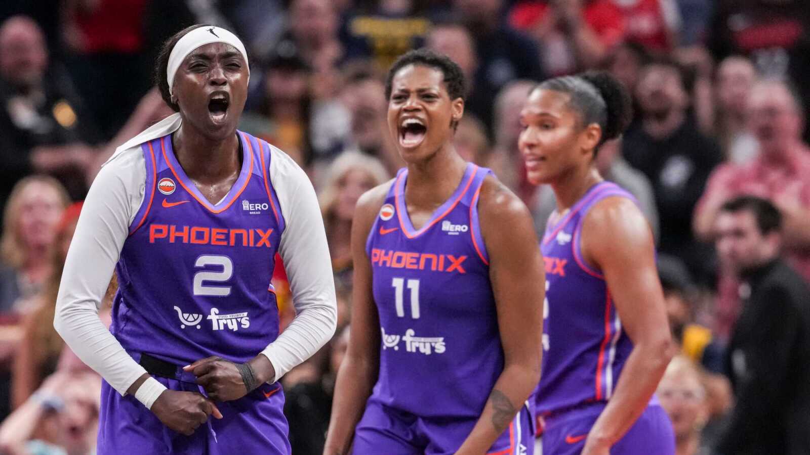 https://www.yardbarker.com/media/1/7/17f075eb5f0e82c268aa1377e0bf15ccd5b6dd8c/thumb_16x9/phoenix-mercury-guard-kahleah-copper-2-celebrates.jpg?v=1