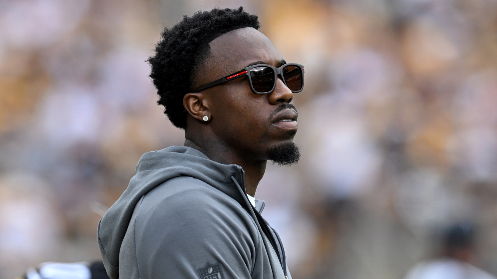https://www.yardbarker.com/media/1/7/17f3b07ec3947f5070f8a5d12bb387d045f95e22/thumb_16x9/cowboys-floated-as-destination-steelers-cb-joey.jpg?v=1