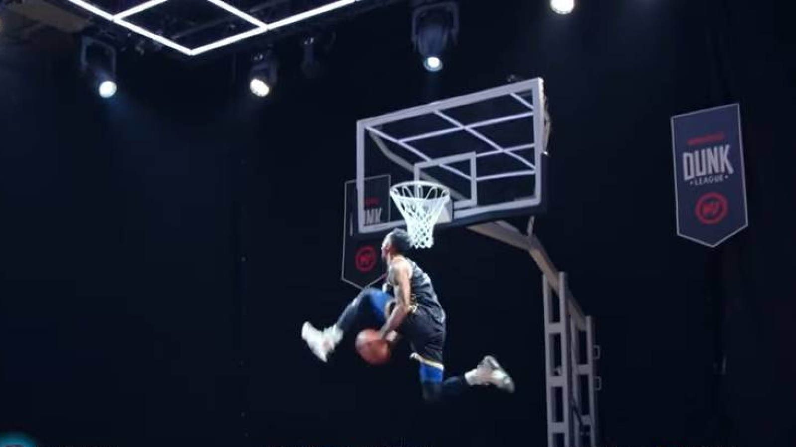 Dunk league store
