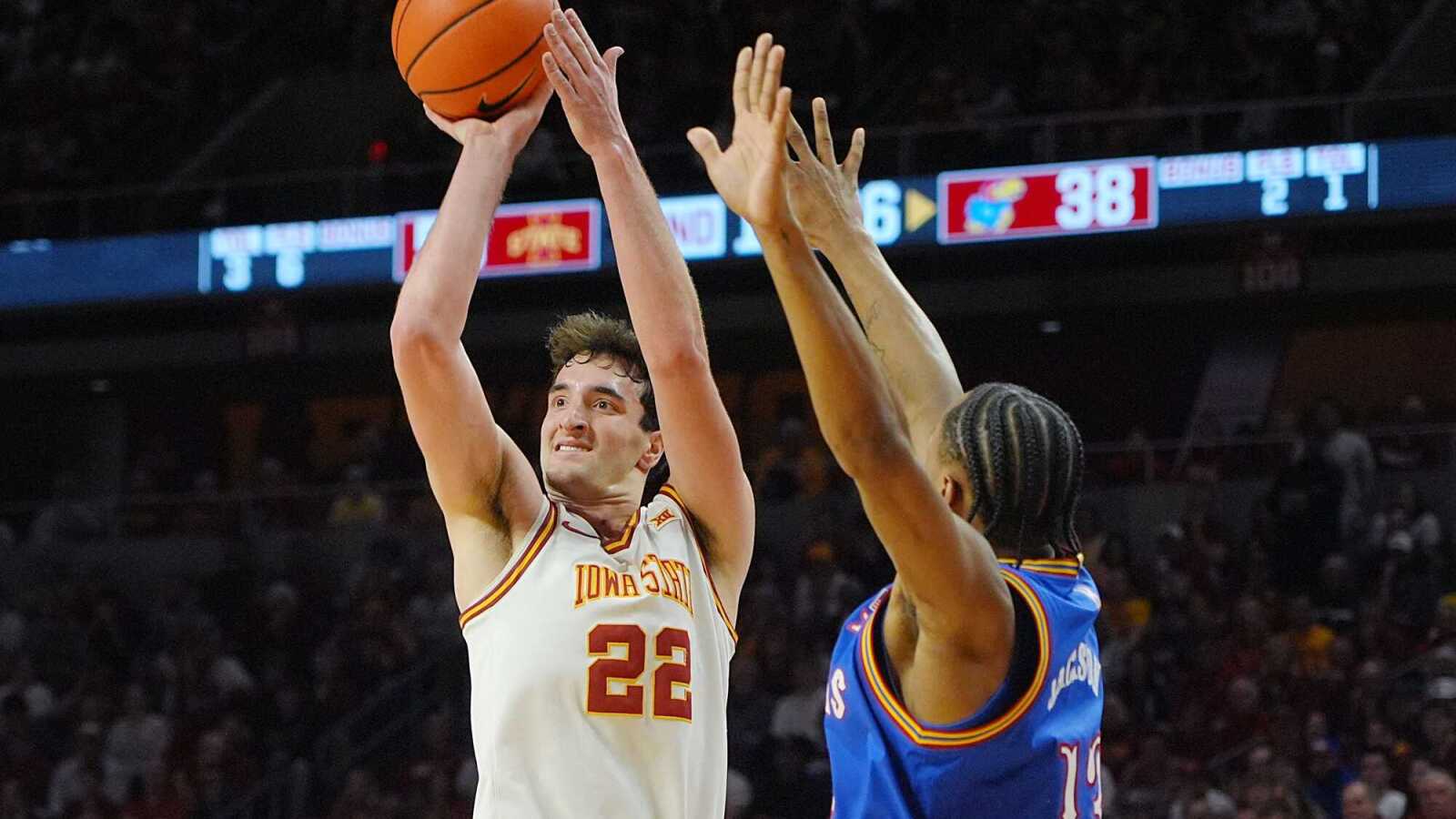 No. 5 Iowa State shows why it's major NCAA Tournament threat with blowout win over No. 9 Kansas
