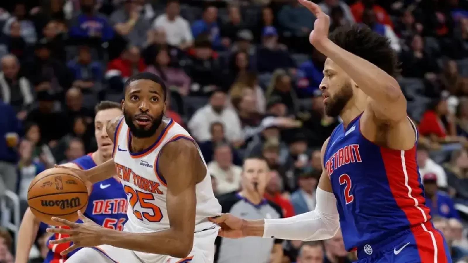 Bridges disappears late as Knicks search for answers in Game 3 loss