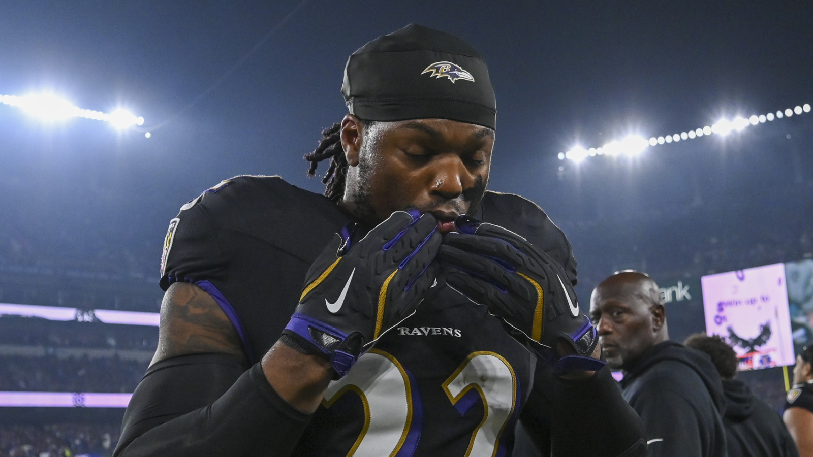 Watch: Derrick Henry units Ravens document with 87-yard TD run