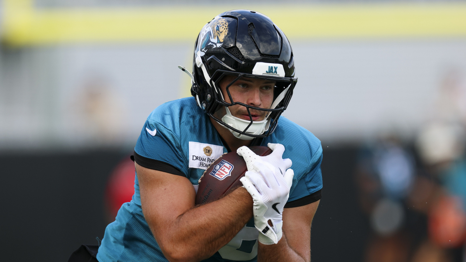 Patrick Herbert Joins Chargers, Reunites with Brother Justin