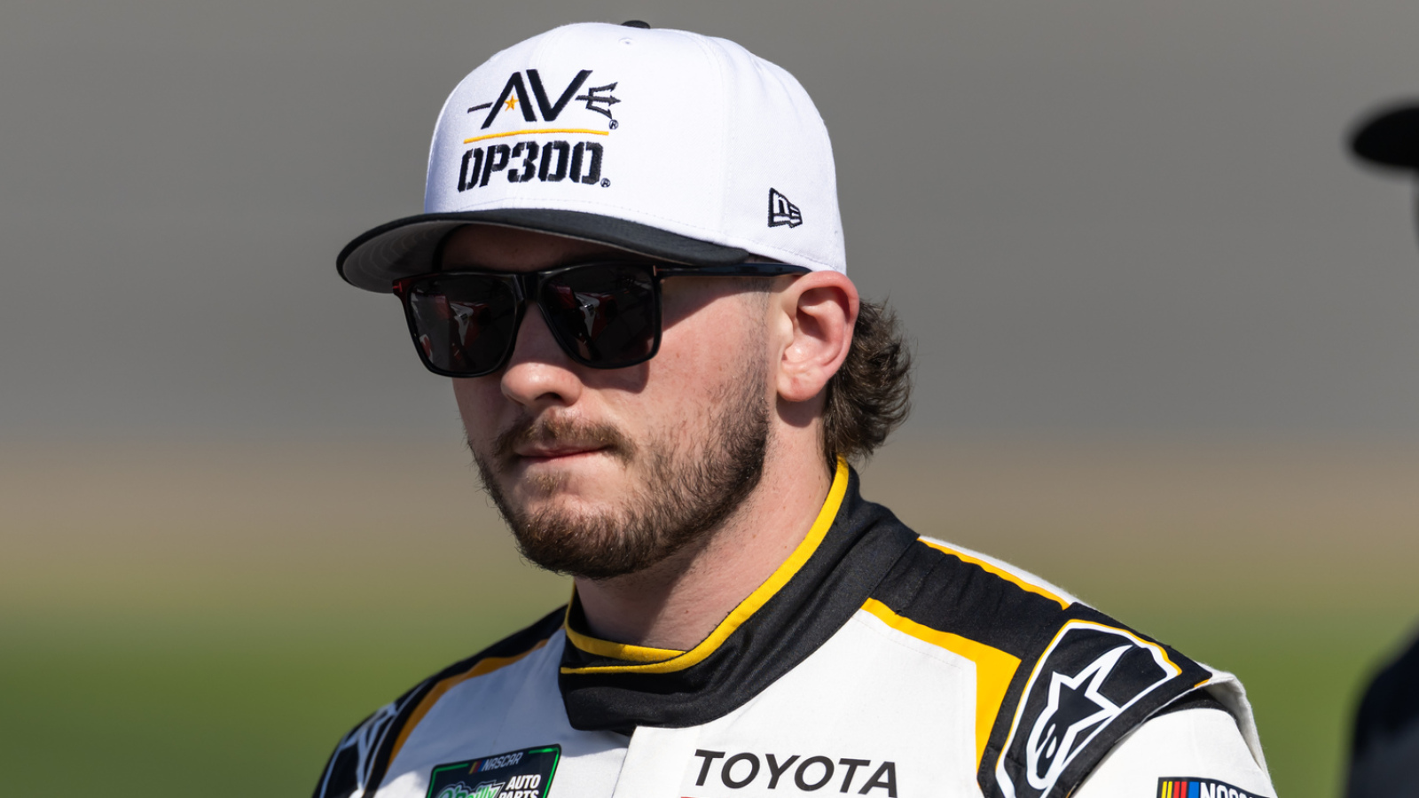 Taylor Gray holds off Sheldon Creed, wins NASCAR O'Reilly Series race at Kansas