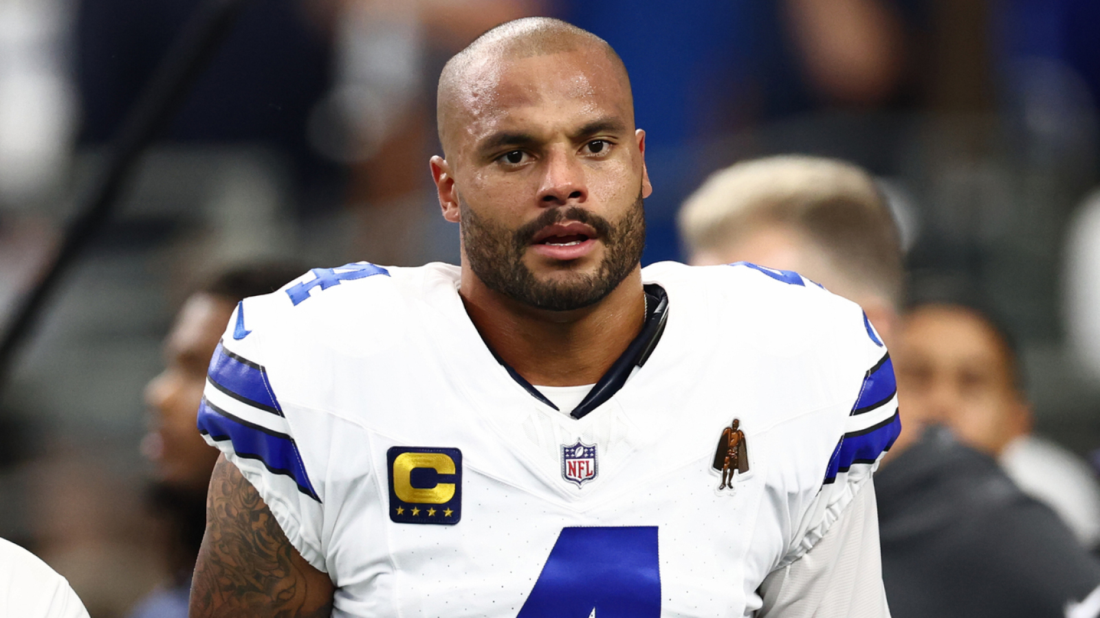 https://www.yardbarker.com/media/1/8/18dbb9c119a1ce89df1979706f1427790d4bc493/thumb_16x9/facing-cowboys-prescott-painful-packers-parsons.jpg?v=2
