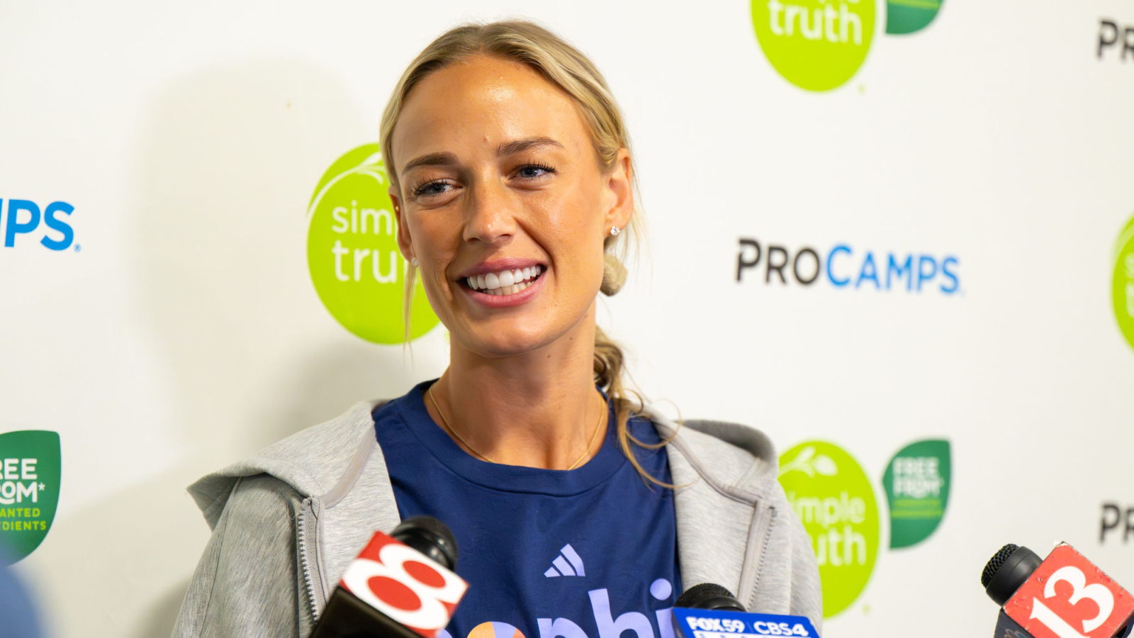 https://www.yardbarker.com/media/1/9/1915a8e877f6ae06497668925f9d7b7ec6f7fb93/thumb_16x9/fevers-cunningham-reveals-unique-request-shes.jpg?v=1