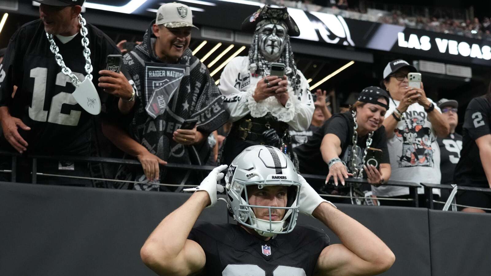 Brock Bowers Misses Practice Ahead of Raiders vs. Chargers