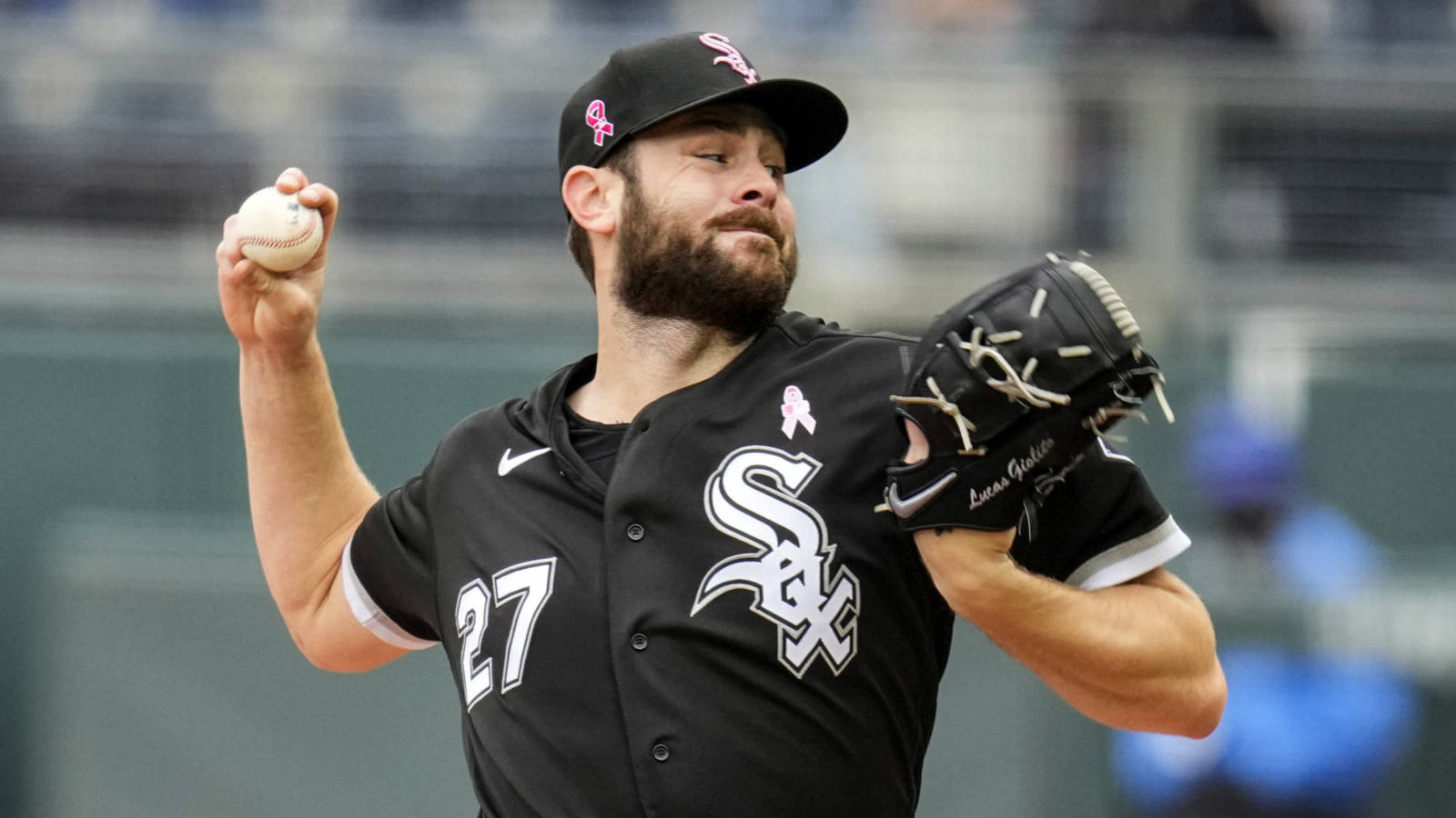 Giolito: White Sox transferring on from Mercedes controversy