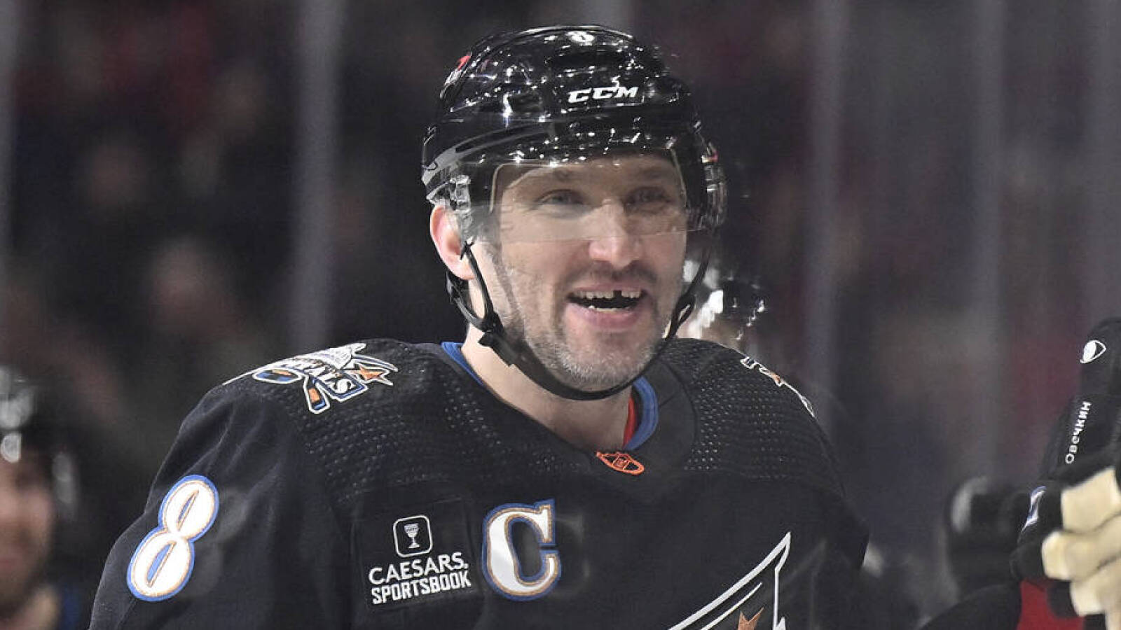 Ovechkin scores goal No. 802 to pass Howe for second all-time - Vimarsana News