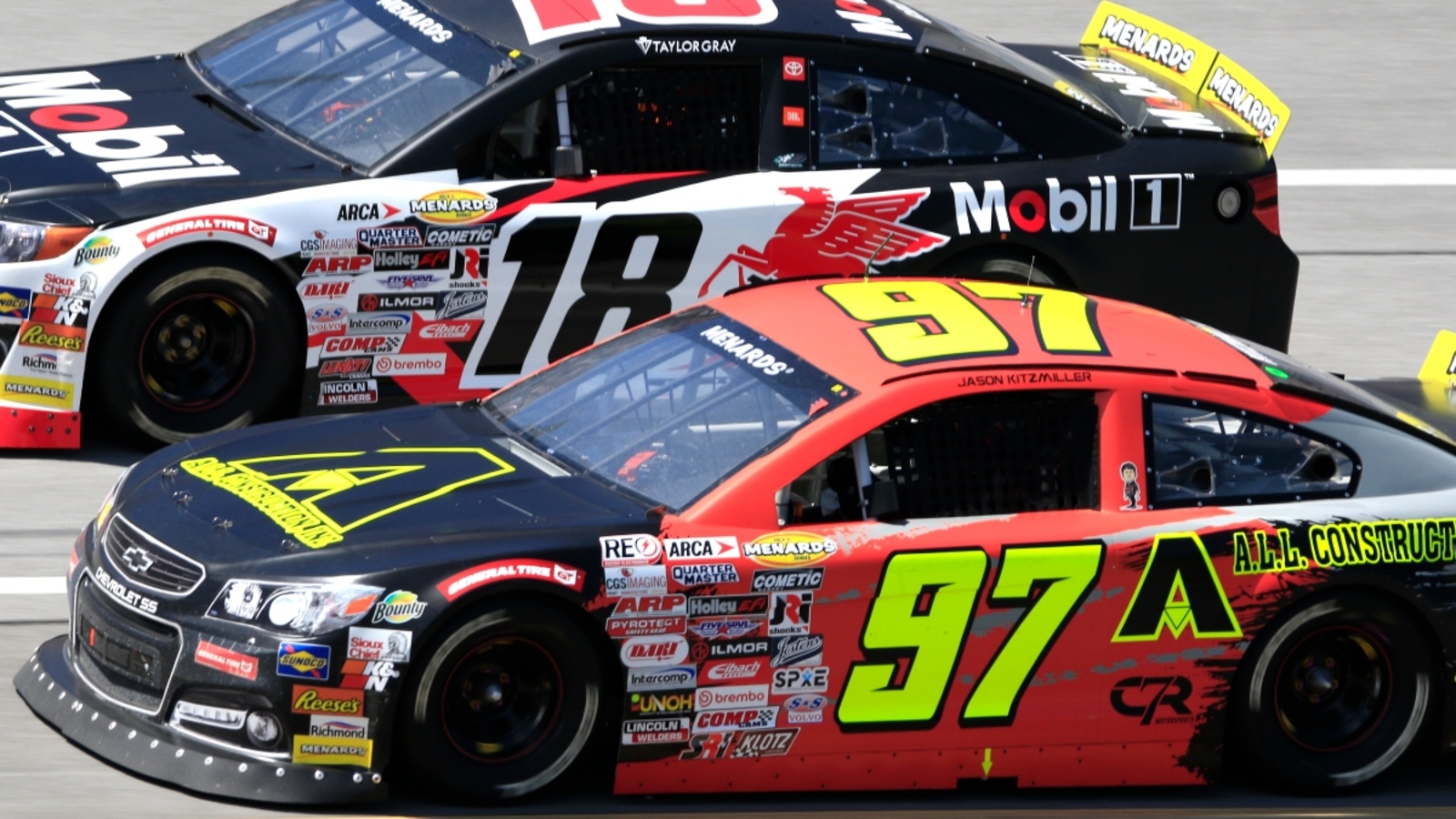 Jason Kitzmiller nearly takes out Frankie Muniz in fiery crash during