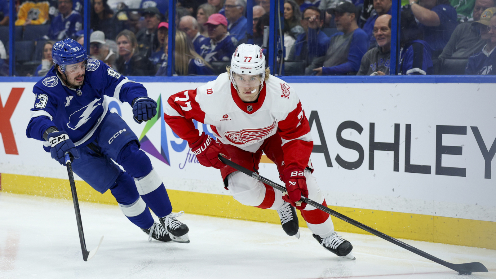 Simon Edvinsson Is Reportedly ‘Mad’ at the Red Wings, Wanted Space