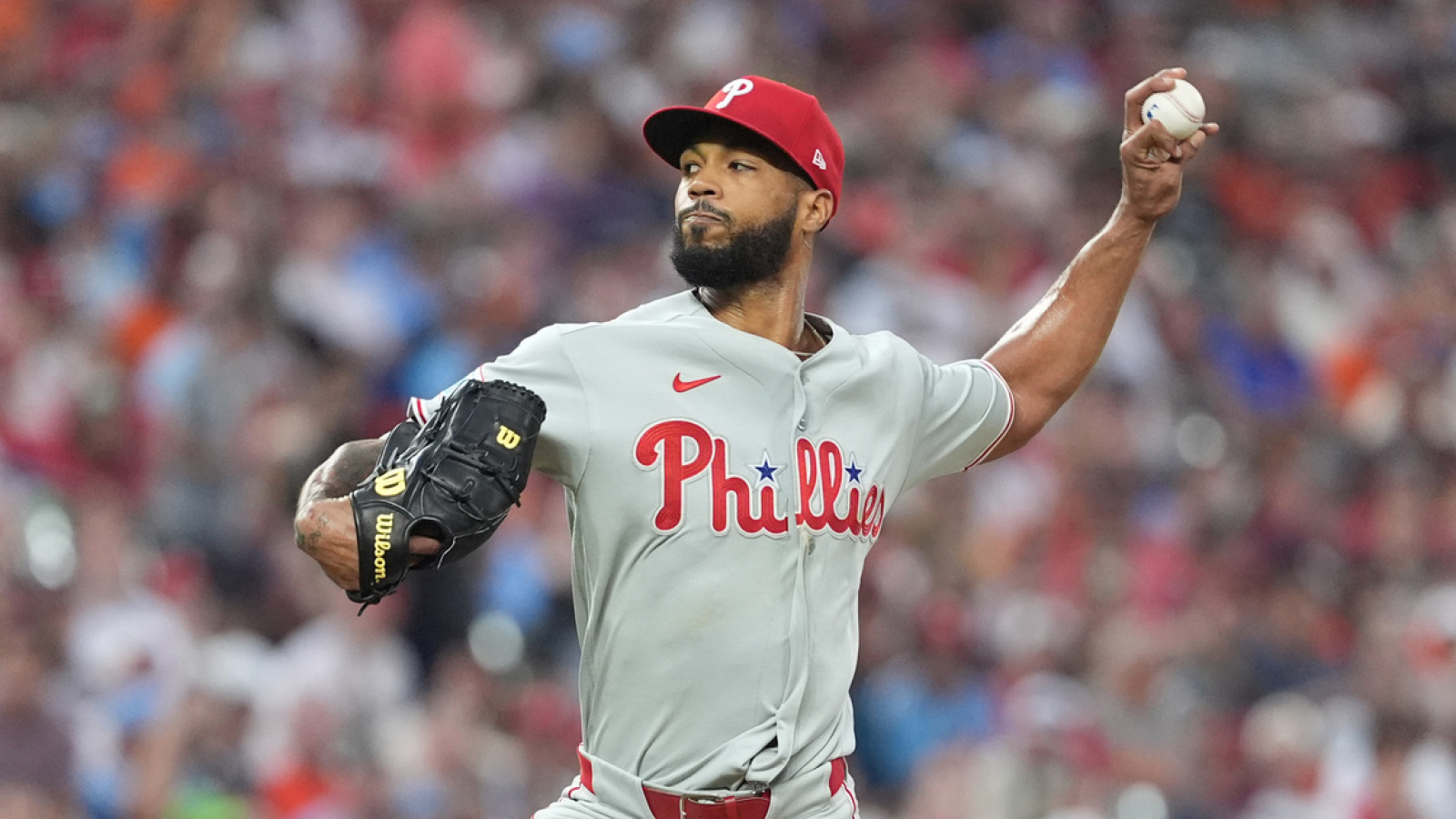https://www.yardbarker.com/media/1/b/1b34e9f21f7ca63a648648071541f42fec1cb3df/thumb_16x9/phillies-three-headed-pitching-monster-postseason.jpg?v=1