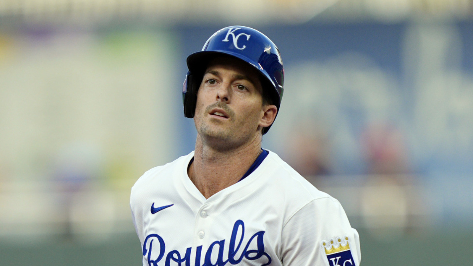 https://www.yardbarker.com/media/1/b/1b35138832fb2268146f776ec2495eaebfec1760/thumb_16x9/royals-trade-deadline-acquisition-paying.jpg?v=1