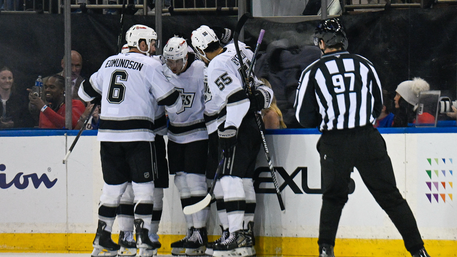 Rangers Fall to Kings for First Home Loss of the Season | Yardbarker