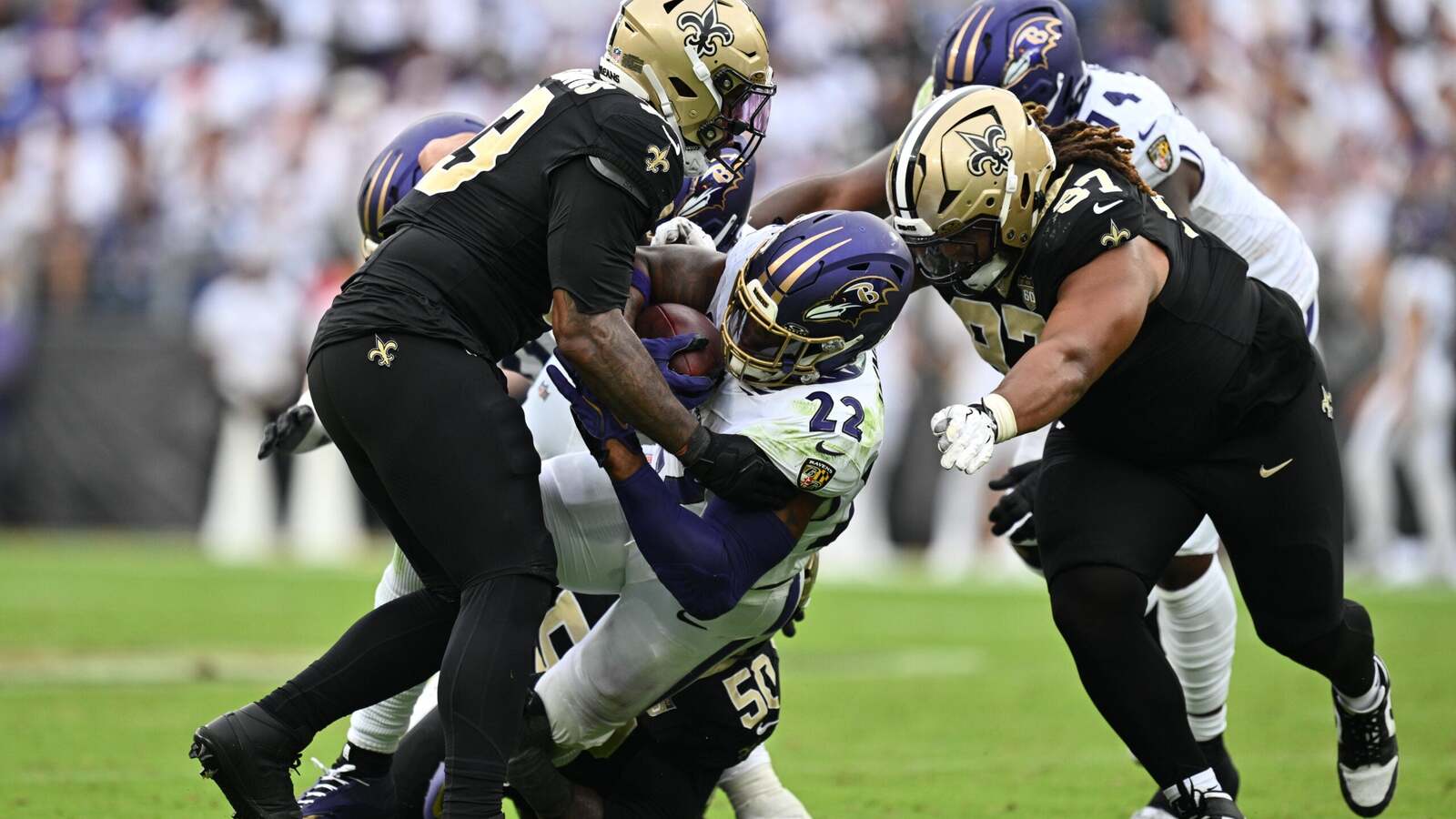 Saints see slight progress in latest injury report while key Giants players remain out from practice