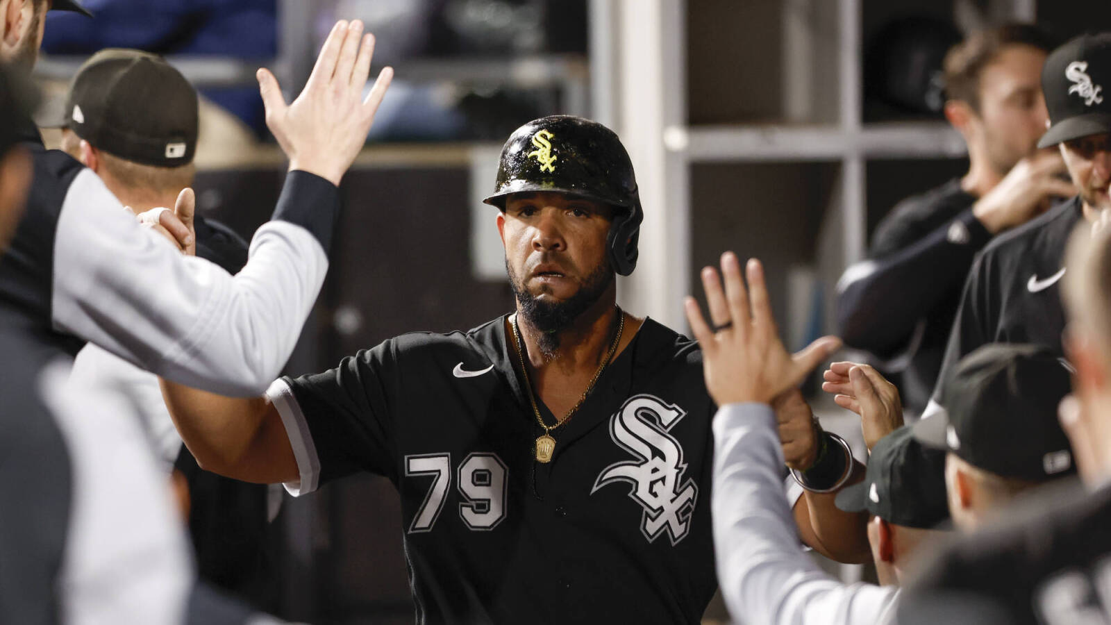 José Abreu: Conversations about new contract with White Sox have not taken place - Vimarsana News