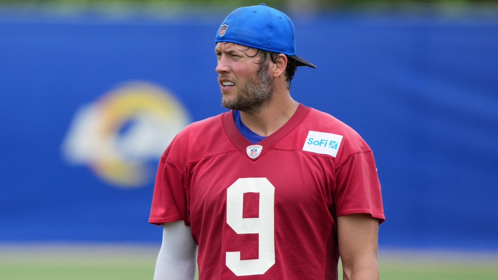 https://www.yardbarker.com/media/1/d/1d3602c8920de97d68eaa409e78e6a22ce35a48d/thumb_16x9/passing-yards-season-nfl-franchise-quiz.jpg?v=1