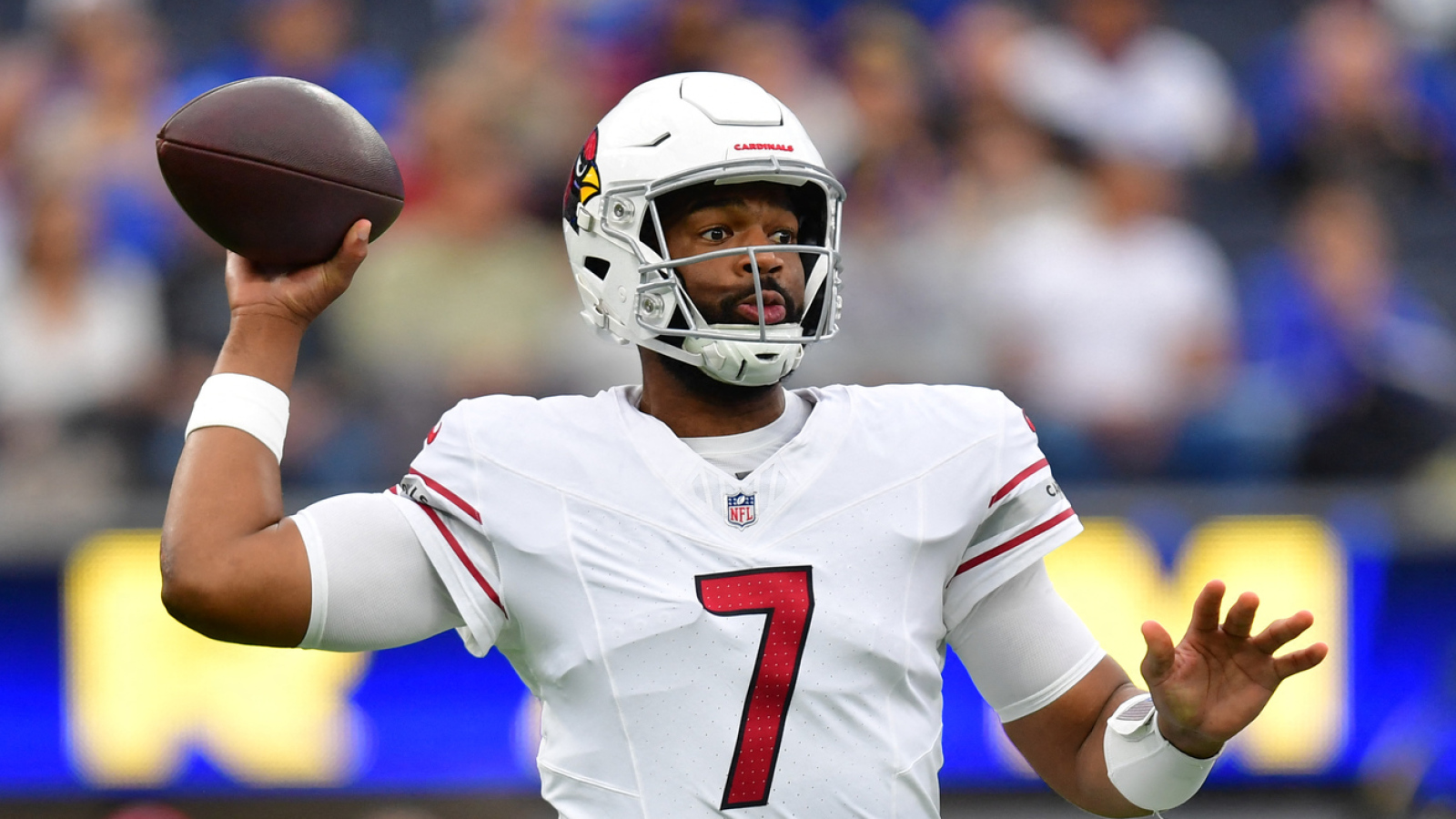 https://www.yardbarker.com/media/1/d/1da619c1b2e996e19c020a10c93c7c72a0a4956c/thumb_16x9/cardinals-jacoby-brissett-agreement-amid-contract.jpg?v=1